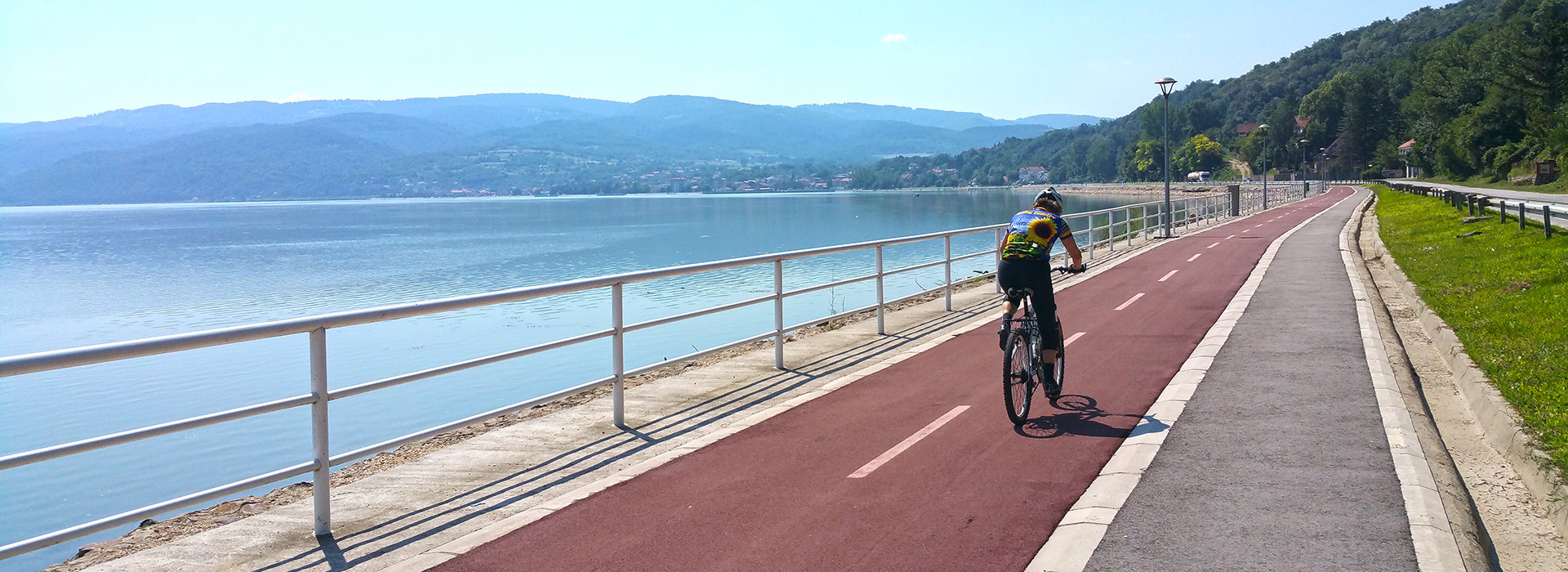 ACE Adventure Tours | Weekend cycling Danube